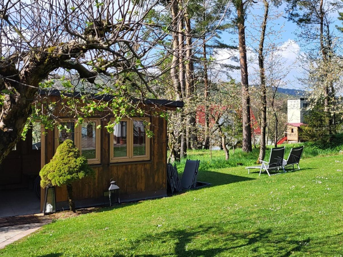 Pension Am Wald Goessweinstein Exteriör bild